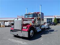 2025 Kenworth W900L