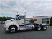 2025 Kenworth T880