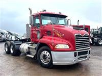 2011 Mack PINNACLE CXU613