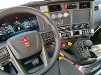 2024 Kenworth T880