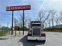 2021 Kenworth W900