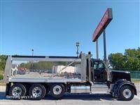 2025 Kenworth W900