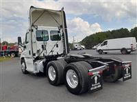 2016 Freightliner CASCADIA 113