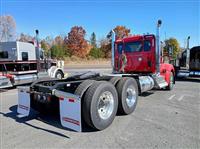 2025 Kenworth W990