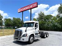 2015 Freightliner CASCADIA 125