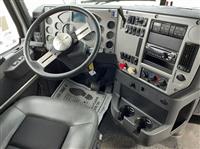 2014 Mack PINNACLE CXU613