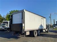 2006 Kenworth T300