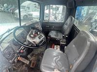 1998 Mack RD690