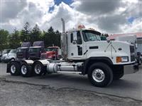 2006 Mack CL733