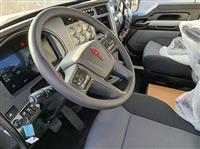2025 Kenworth T880