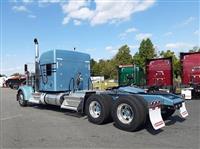 2024 Kenworth W900