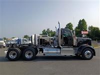 2025 Kenworth W900L