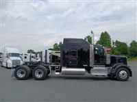 2025 Kenworth W900L