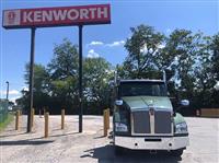 2025 Kenworth T880
