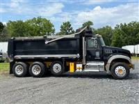 2018 Mack GRANITE GU713