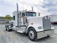 2025 Kenworth W900L