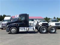 2018 Freightliner CASCADIA 125