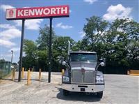 2025 Kenworth T880