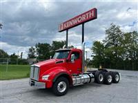 2025 Kenworth T880