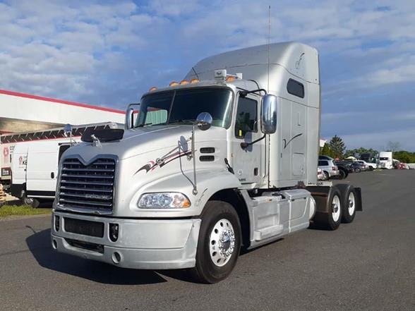 2014 Mack PINNACLE CXU613