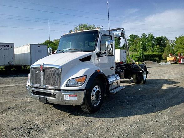 2025 Kenworth T380