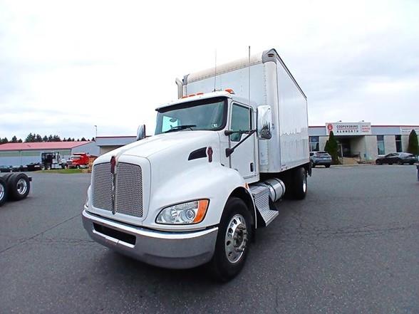 2012 Kenworth T270