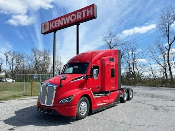 2025 Kenworth T680