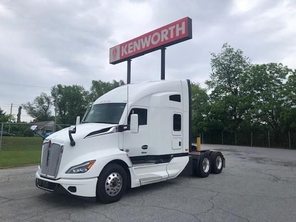 2025 Kenworth T680