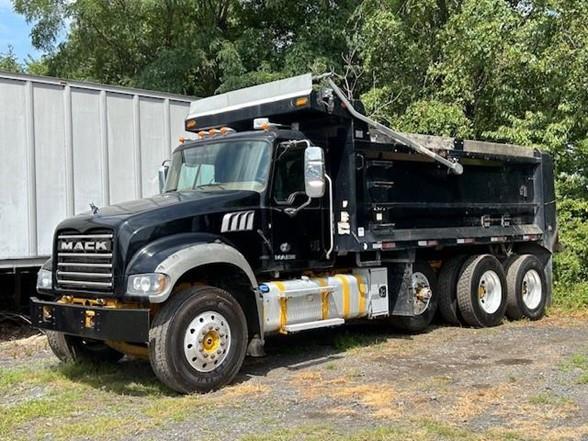 2018 Mack GRANITE GU713