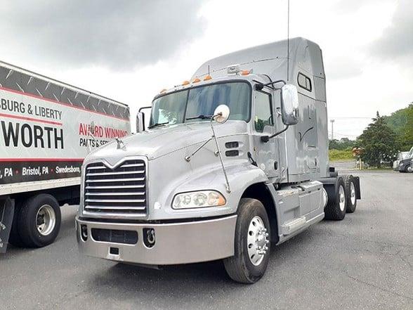 2014 Mack PINNACLE CXU613