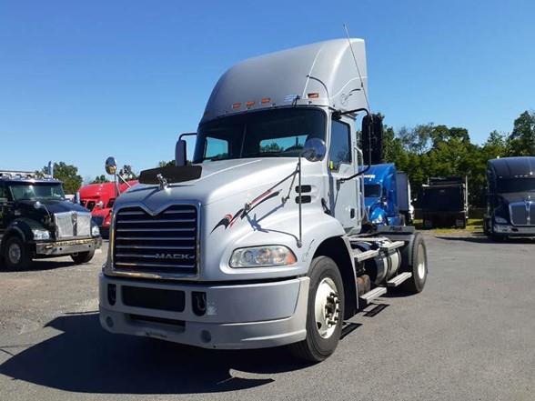 2012 Mack PINNACLE CXU612