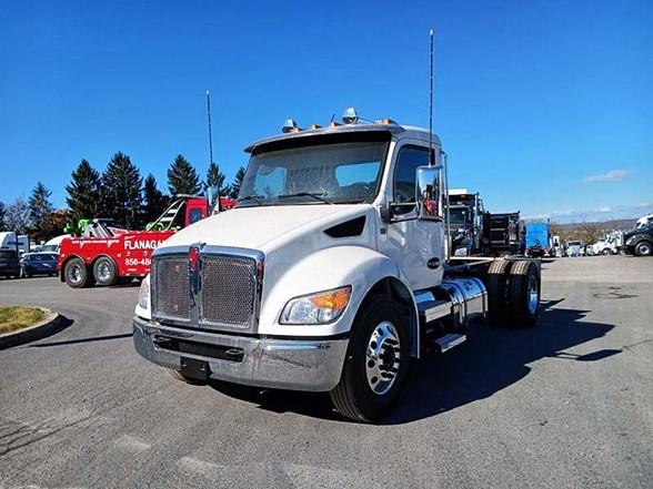 2025 Kenworth T380