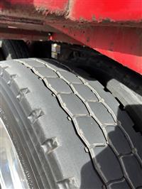 2017 Peterbilt 389