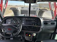 2017 Peterbilt 389
