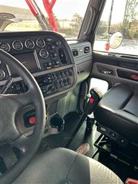 2017 Peterbilt 389