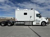 2013 VOLVO TRUCK VNL