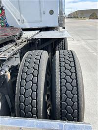 2013 VOLVO TRUCK VNL