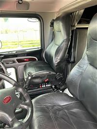 2020 Peterbilt 389