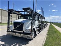 2015 Volvo VNL64