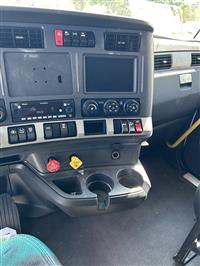 2022 Kenworth T680