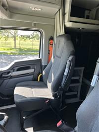 2022 Kenworth T680
