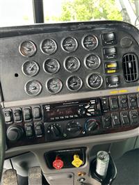 2019 Peterbilt 389