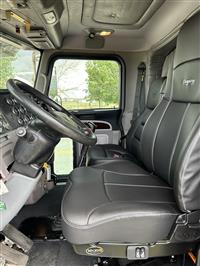 2019 Peterbilt 389