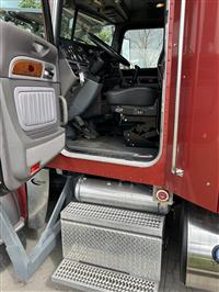 2019 Peterbilt 389