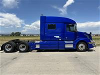 2017 VOLVO TRUCK VNL