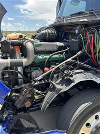 2017 VOLVO TRUCK VNL