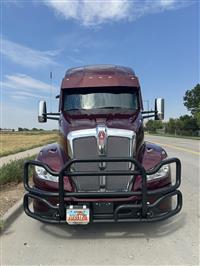 2023 Kenworth T680