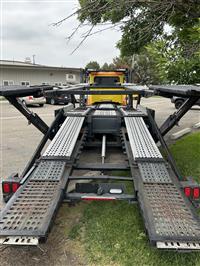 2006 Peterbilt 335