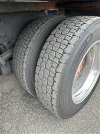 2006 Peterbilt 335