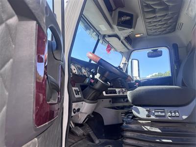 2020 Freightliner 122 SD